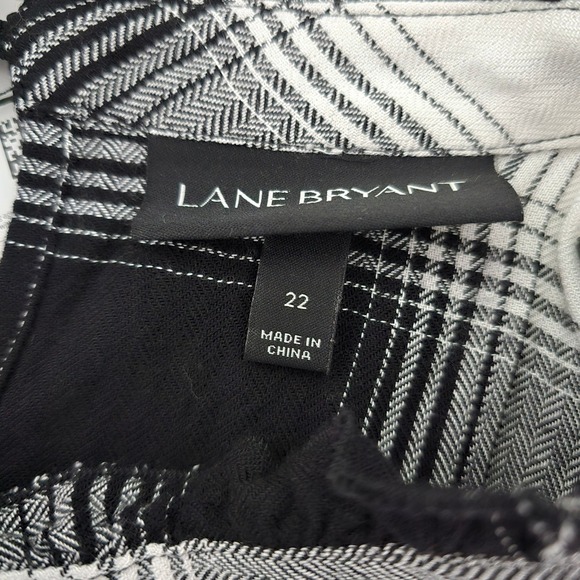 Lane Bryant Womens Black White Plaid Bell Sleeve Smocked Neck Tunic Top 22 Boho - Picture 8 of 8